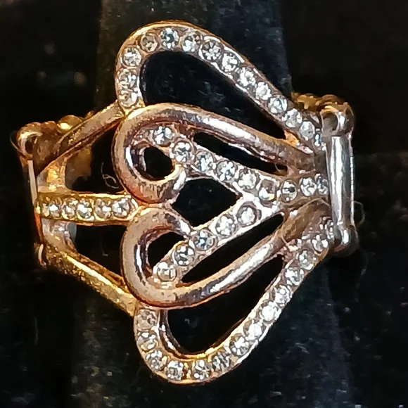 Paparazzi Goldtone Heart Scroll Stretch Ring With Clear Rhinestones - Picture 4 of 4